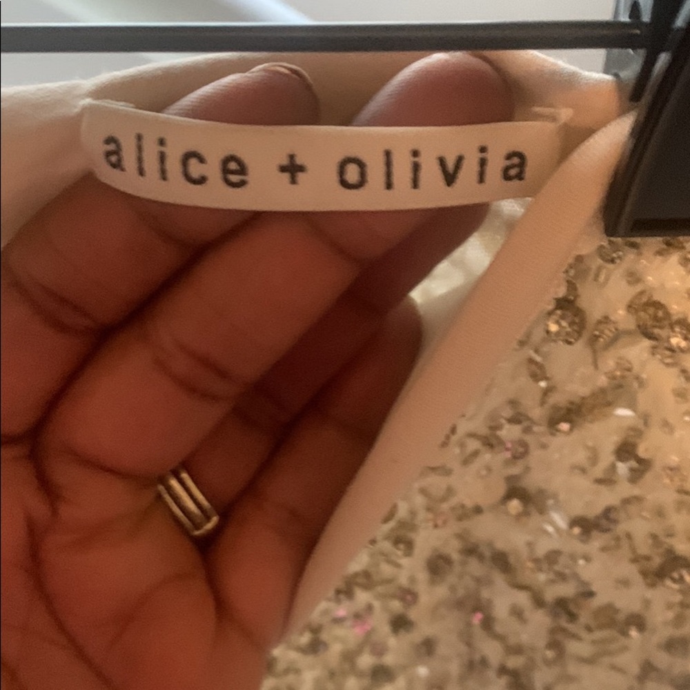 Alice+Olivia